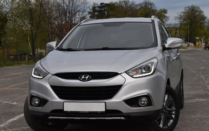 Hyundai ix35 cena 52800 przebieg: 174600, rok produkcji 2015 z Chojnów małe 781